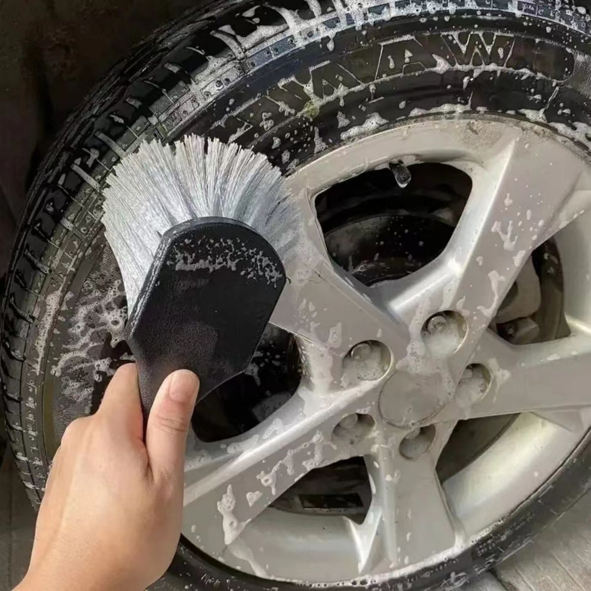 Araba Tekerleği Temizleme Fırç - Car Cleaning Brush incelemesi ve fiyatı